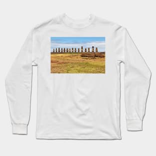 Tongariki Site - Rapa Nui - Easter Island Long Sleeve T-Shirt